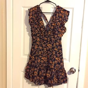 Floral backless dress